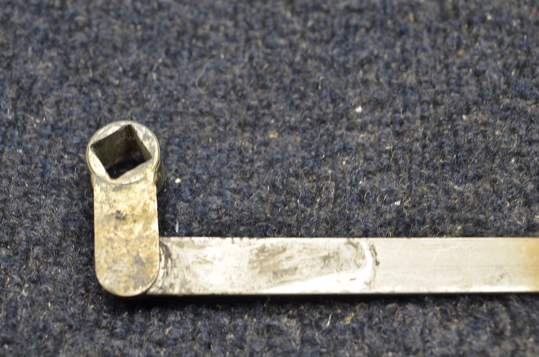 Used aircraft parts for sale 96984-000 PIPER PA34-201T ROD ASSY DOOR LATCH AFT