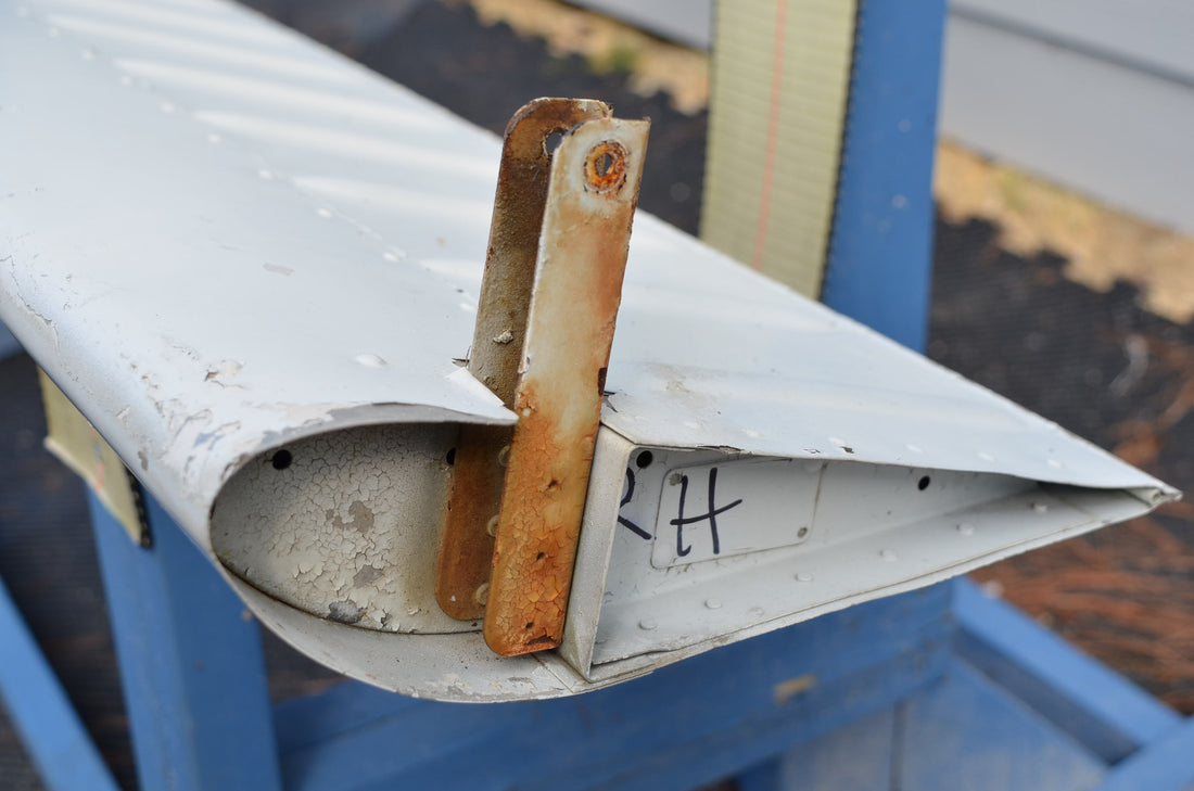Used aircraft parts for sale 62320-002 PIPER PA28-140 FLAP ASSY RH