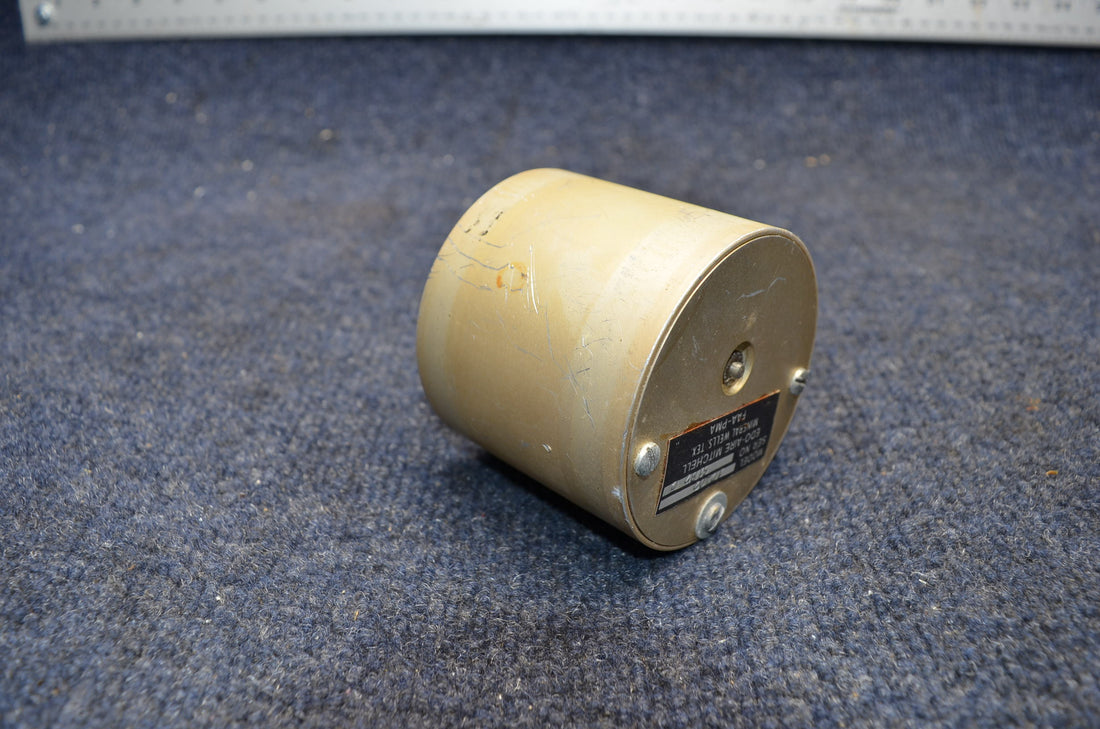 Used aircraft parts for sale 1C407 BEECHCRAFT 95-B55 EDO-AIRE CENTURY AUTO-PILOT ALTITUDE HOLD