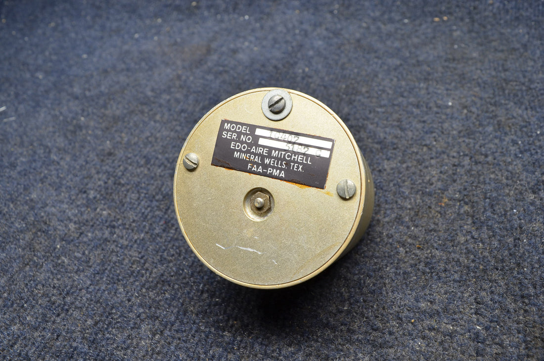Used aircraft parts for sale 1C407 BEECHCRAFT 95-B55 EDO-AIRE CENTURY AUTO-PILOT ALTITUDE HOLD