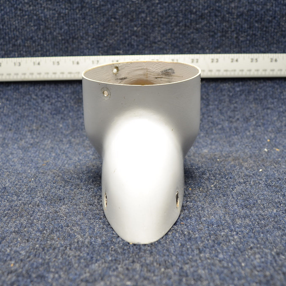 Used aircraft parts for sale 63514-006 PIPER PA-28-140 TIP FIN /ROTATING BEACON /FIBERGLASS.