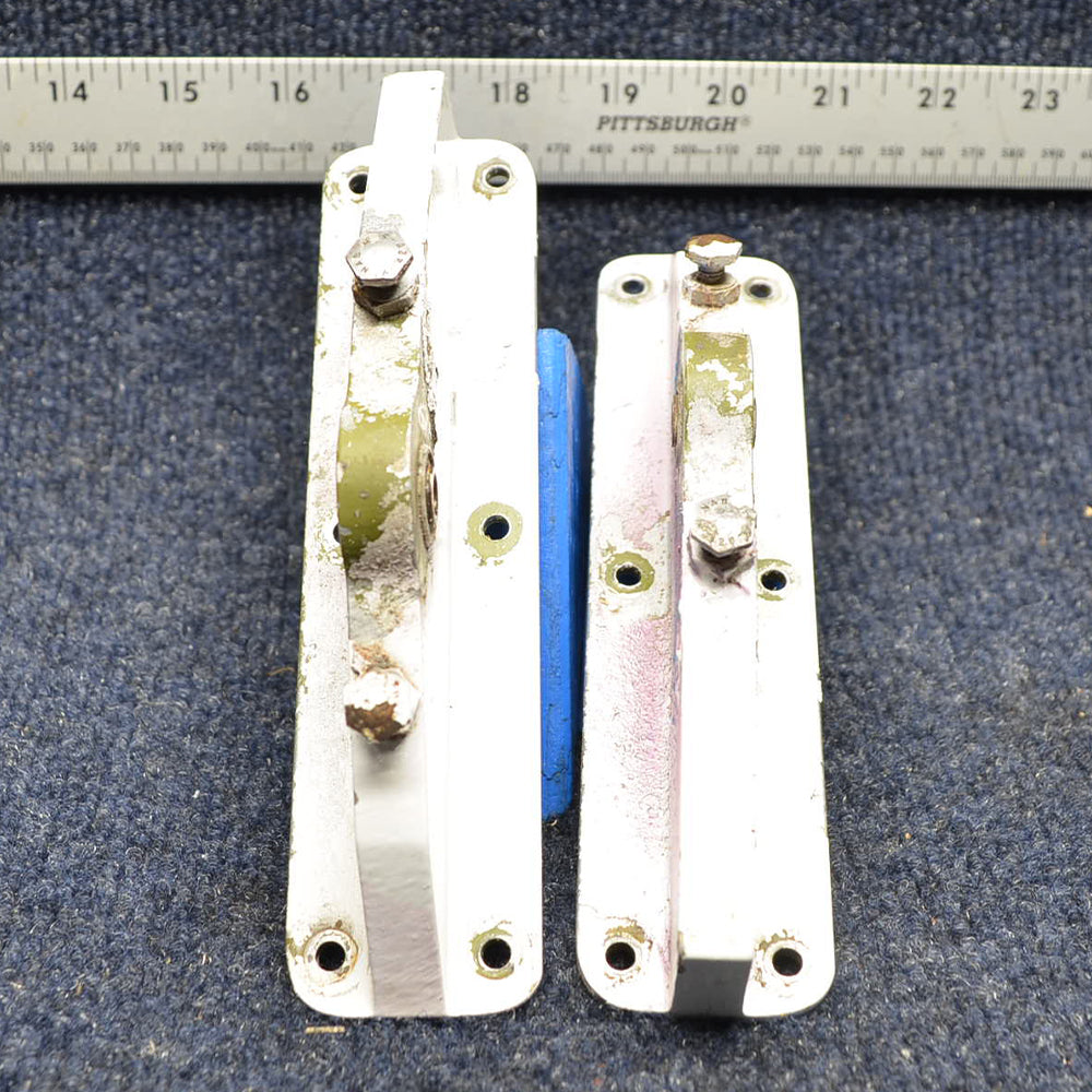 Used aircraft parts for sale 62645-004 PIPER PA-28-140 FITTING STABILATOR ATTACHMENT LH/RH SET 2