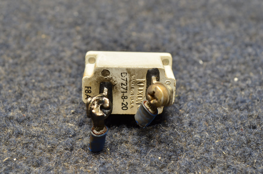 Used aircraft parts for sale MS24510-20 BEECHCRAFT 95-B55 KLIXON ELECTRIC BREAKER