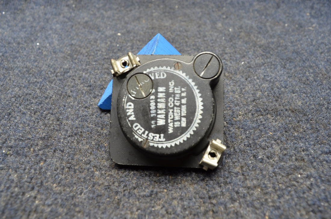 Used aircraft parts for sale 50-380013-5 BEECHCRAFT 95-B55 8 DAY CLOCK WORKING