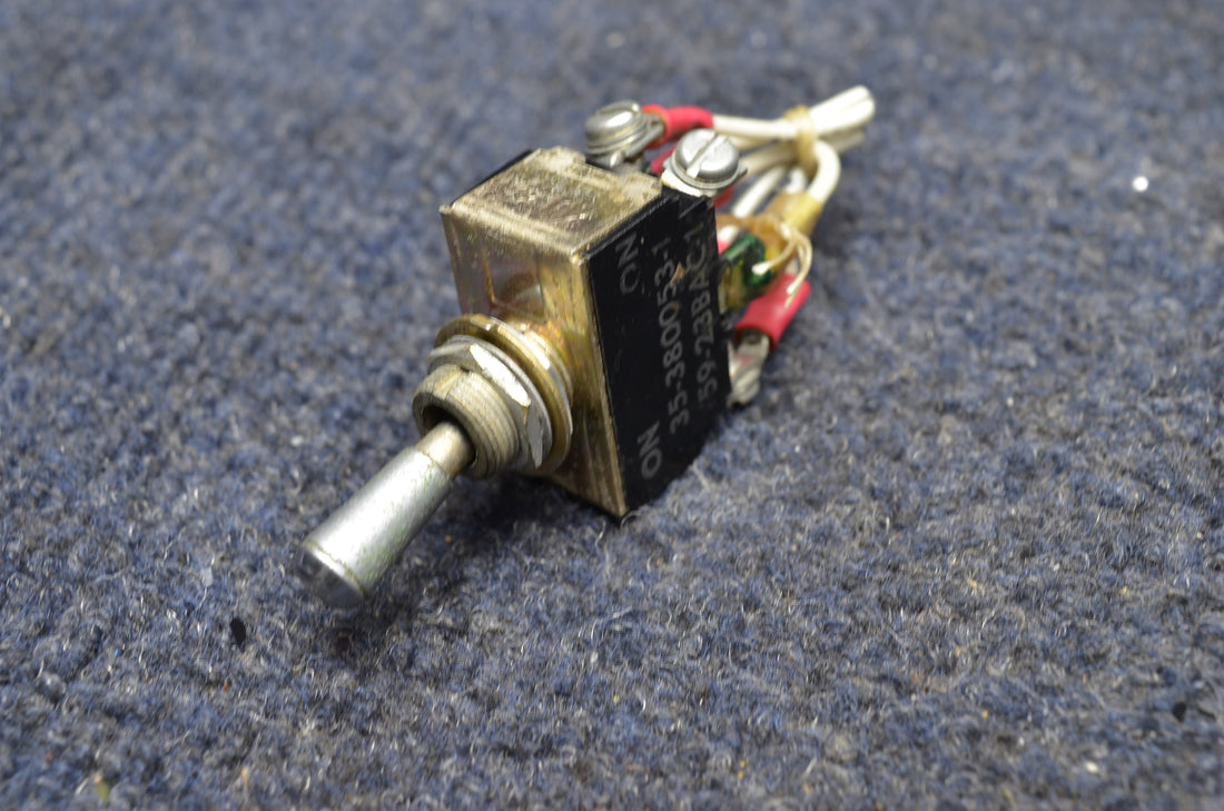 Used aircraft parts for sale 35-380053-1 BEECHCRAFT 95-B55 TOGGLE SWITCH ASSY PRICE IS FOR EACH