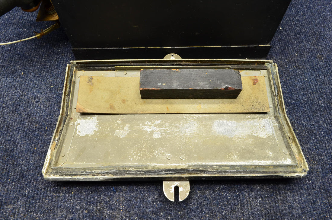 Used aircraft parts for sale 63888-000 PIPER PA-28-140 BATTERY BOX  W / COVER AND SELENOID