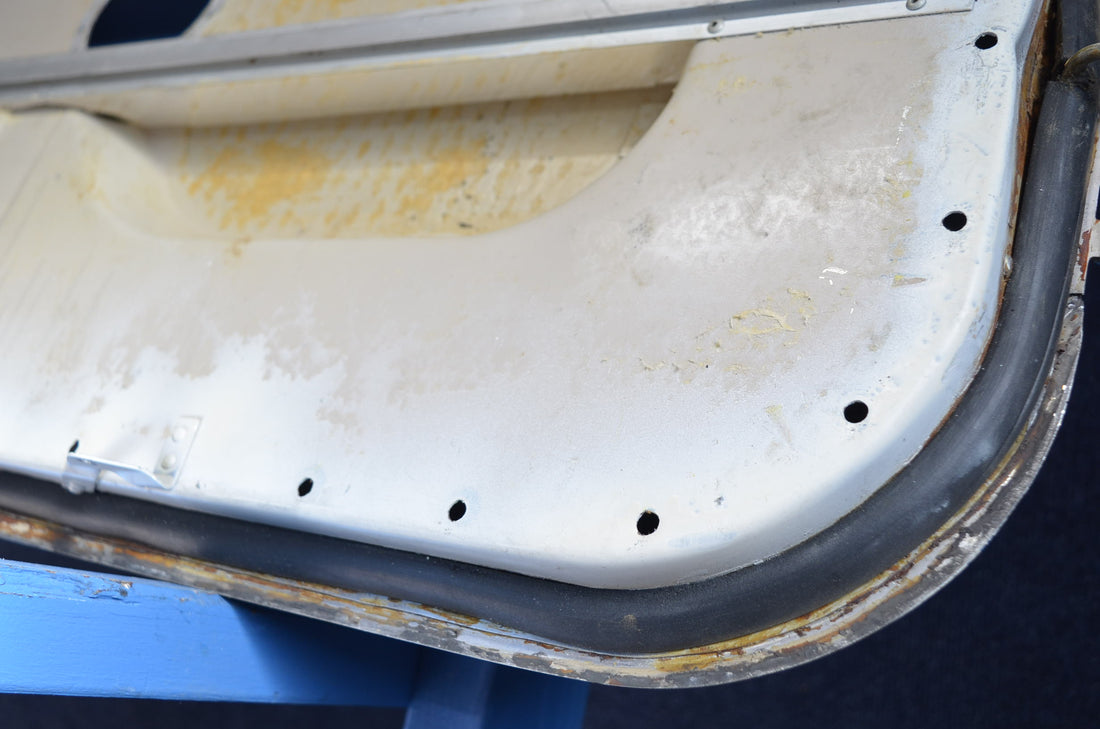 Used aircraft parts for sale 96-420016-165 BEECHCRAFT 95-B55 DOOR ASSEMBLY UTILITY BAGGAGE