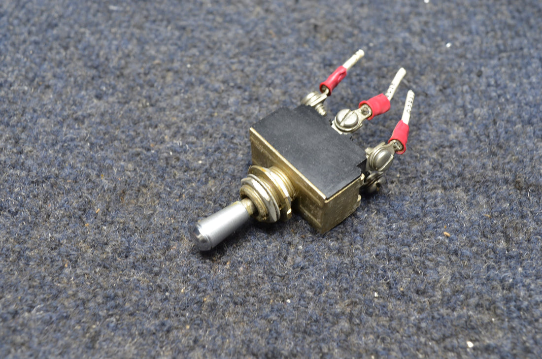 Used aircraft parts for sale 35-380053-3 BEECHCRAFT 95-B55 TOGGLE SWITCH ASSY PRICE IS FOR EACH