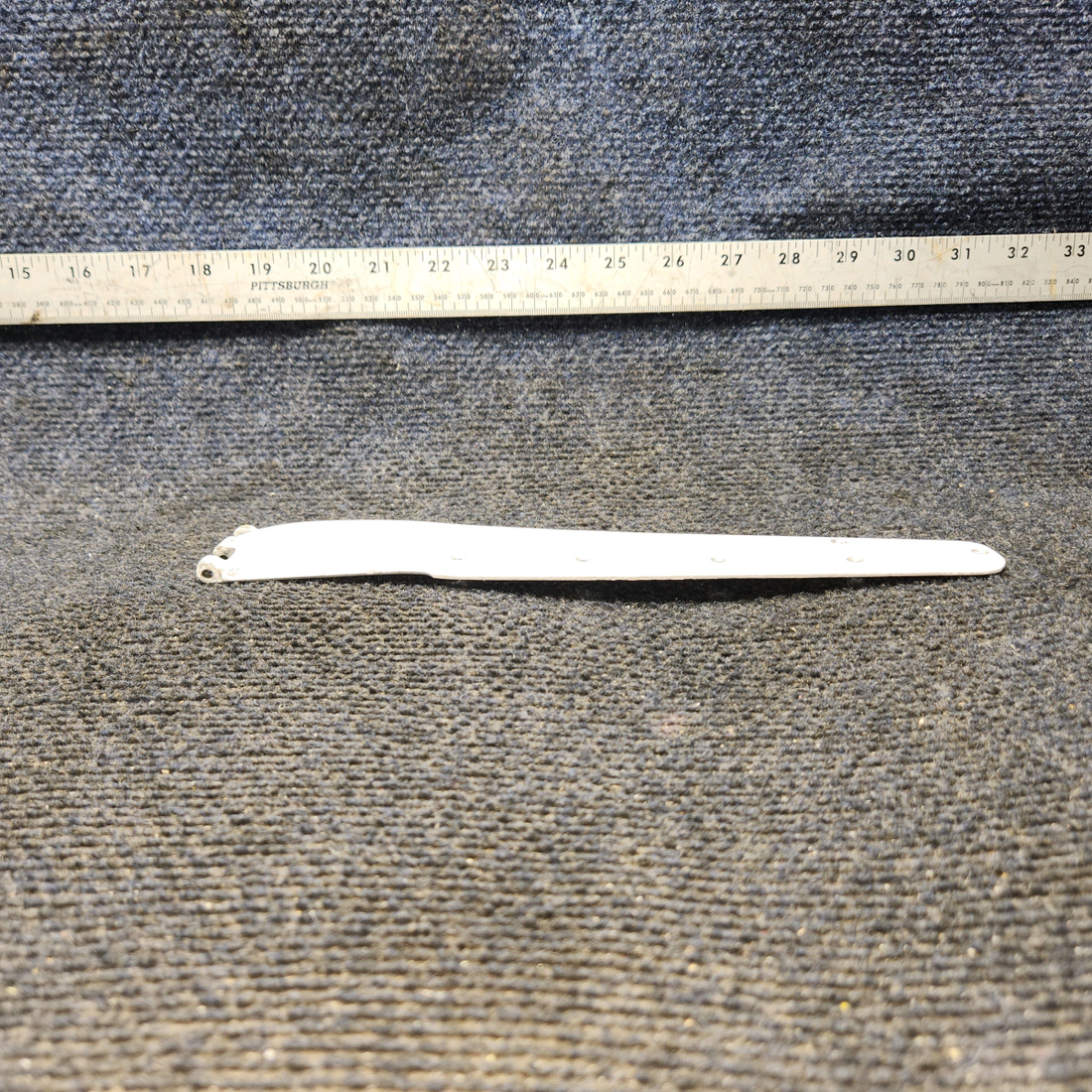 Used aircraft parts for sale, 0711037-497 Cessna Upper Door Hinge