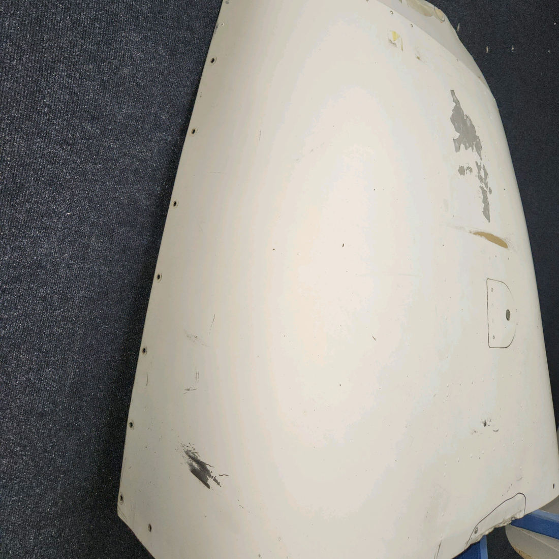 Used aircraft parts for sale, 0552162-14 cessna 172N Upper Spotweld Assembly – Cracked, Dented and Bent