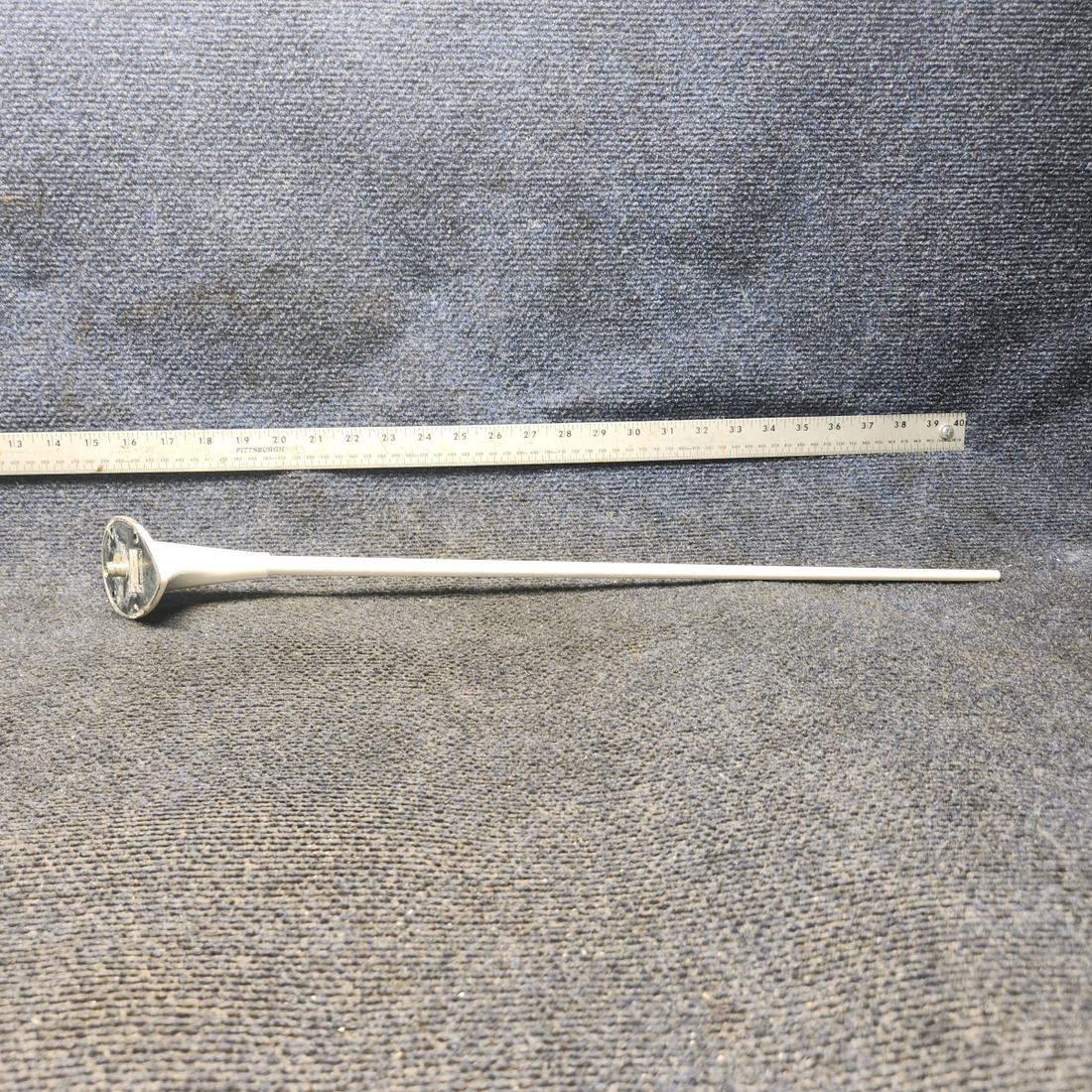 Used aircraft parts for sale, CI-121SP Comant Industries Inc Beechcraft C23 SUNDOWNER Loran C Antena