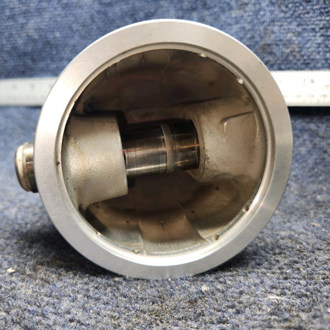 Used aircraft parts for sale, SA10200-A1 Superior O-300 Cessna 172 Cylinder with Valves and Springs