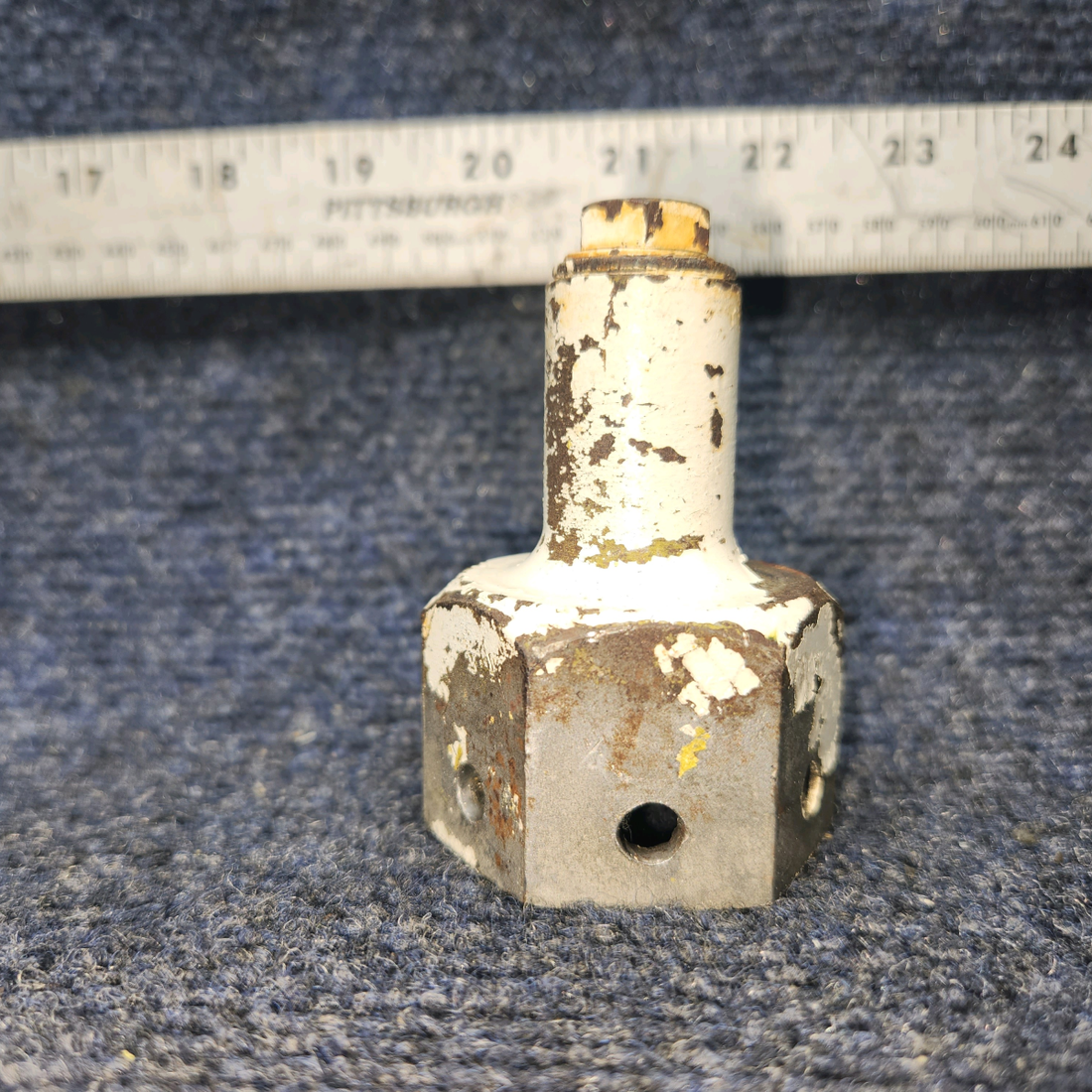 Used aircraft parts for sale, 0741047-1 Cessna C-150J Nut – Wheel Fairing Support
