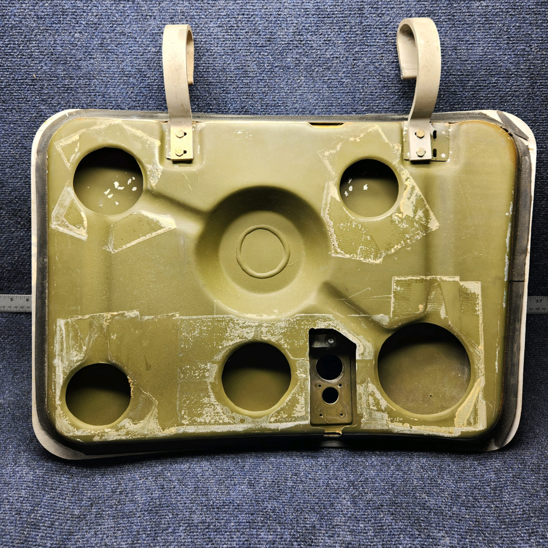 Used aircraft parts for sale, 0717037-6 Cessna PIPER- CESSNA-BEECH- MOONEY VARIOS CESSNA 172 RG BAGGAGE DOOR STRUCTURE