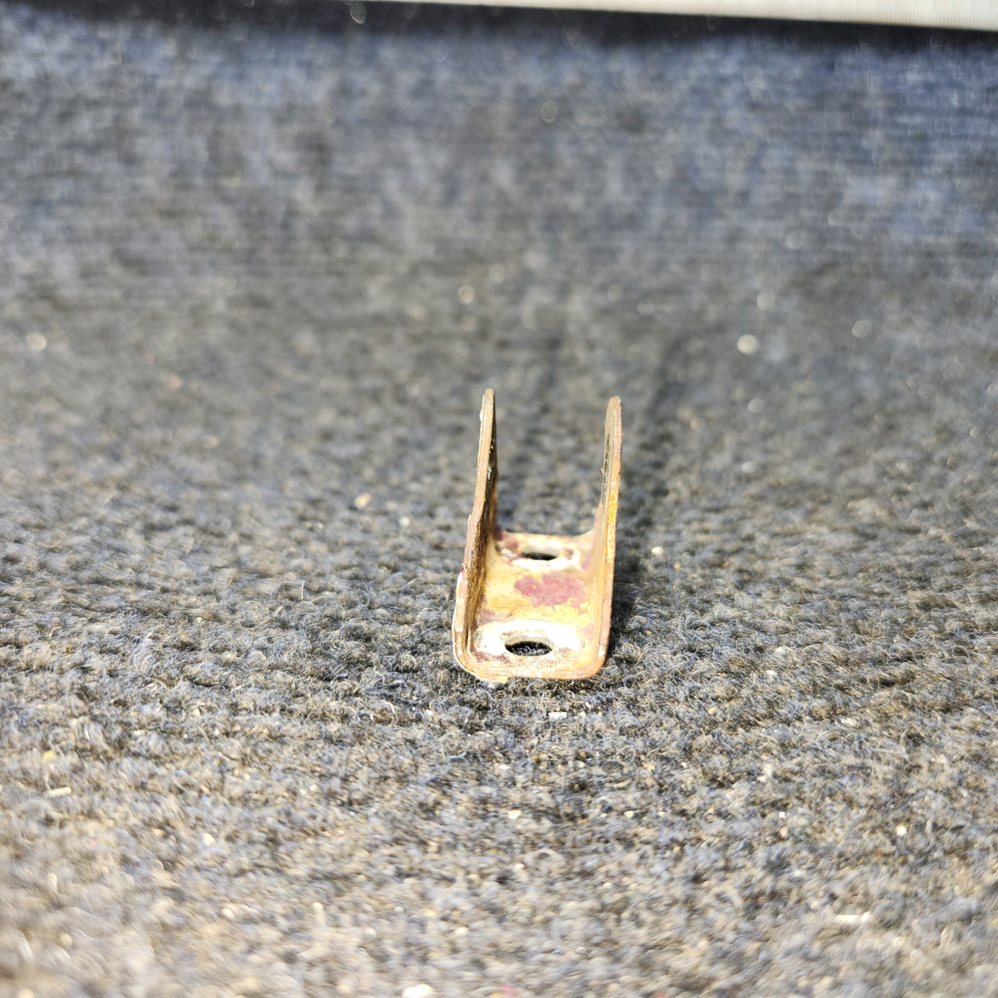 Used aircraft parts for sale, 35-650121-4 BEECHCRAFT F35 Elevator Hinge Bracket Out