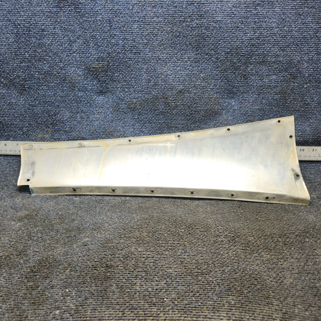 Used aircraft parts for sale, 0732615-1 Cessna 182G Upper Stabilizer Fairing LH