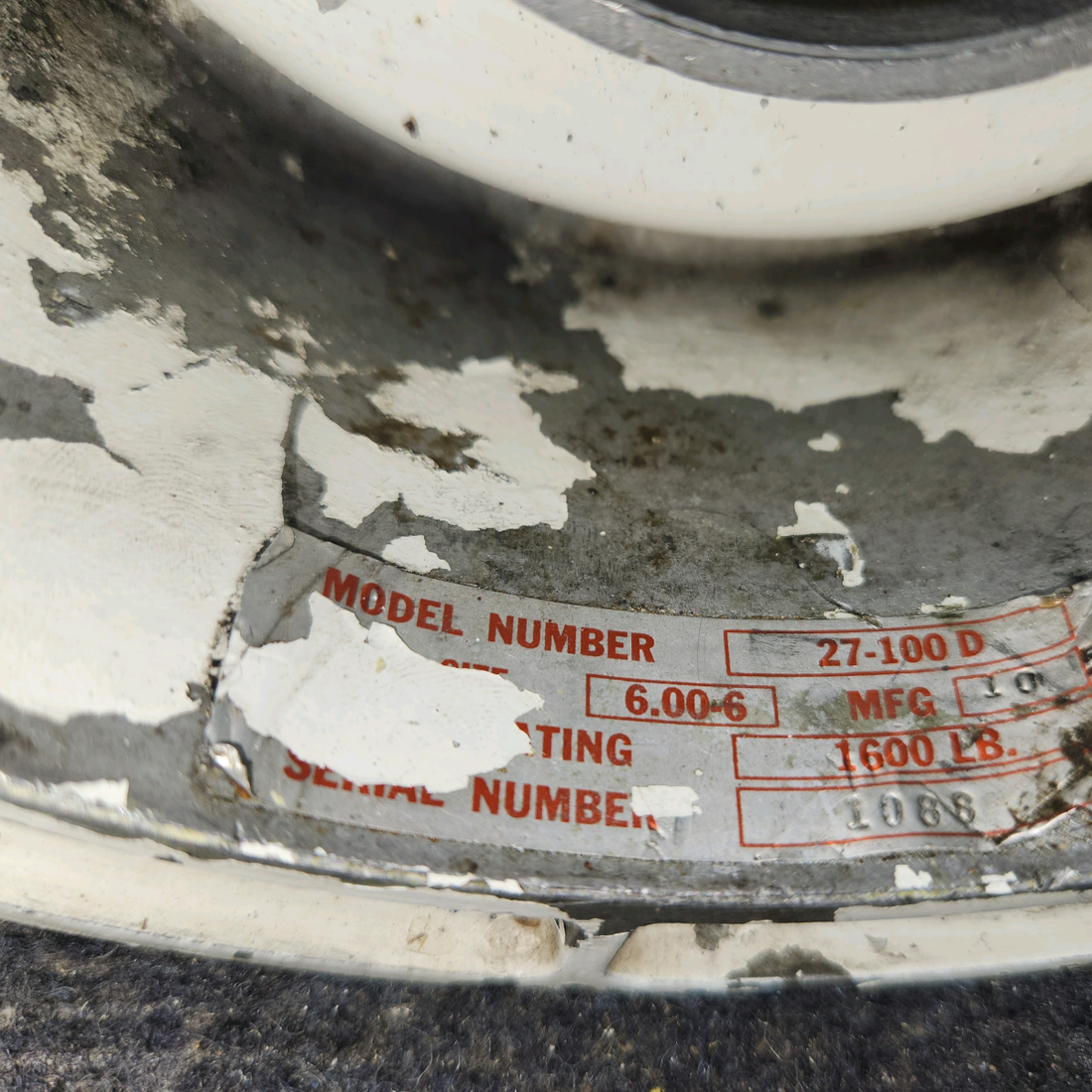Used aircraft parts for sale, 27-100D Beechcraft 35-33 6.00-6 Main Wheel Assembly Type III
