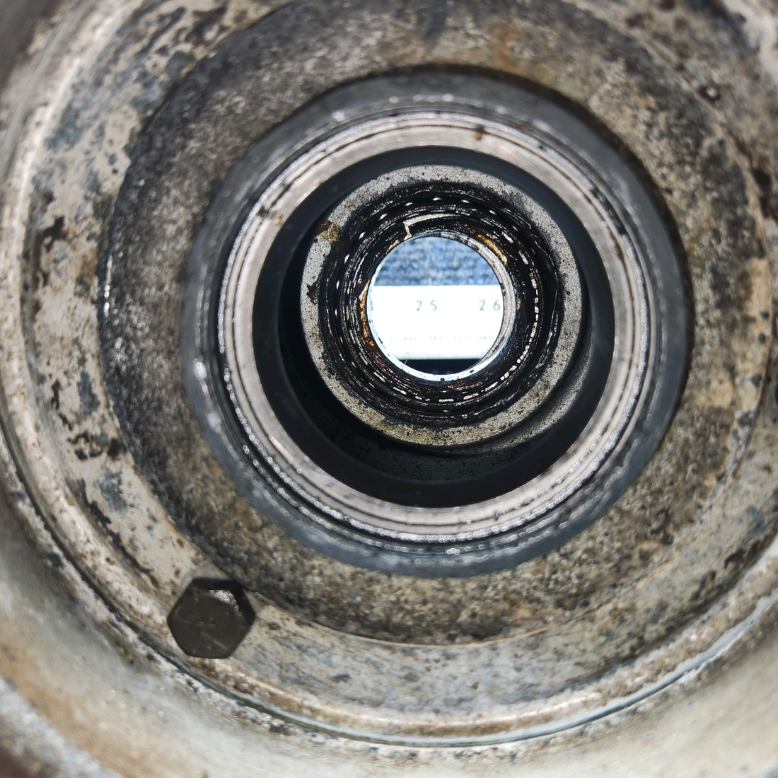 Used aircraft parts for sale, 40-86 Cleveland Cessna 172F 6.00-6 Main Wheel Assembly