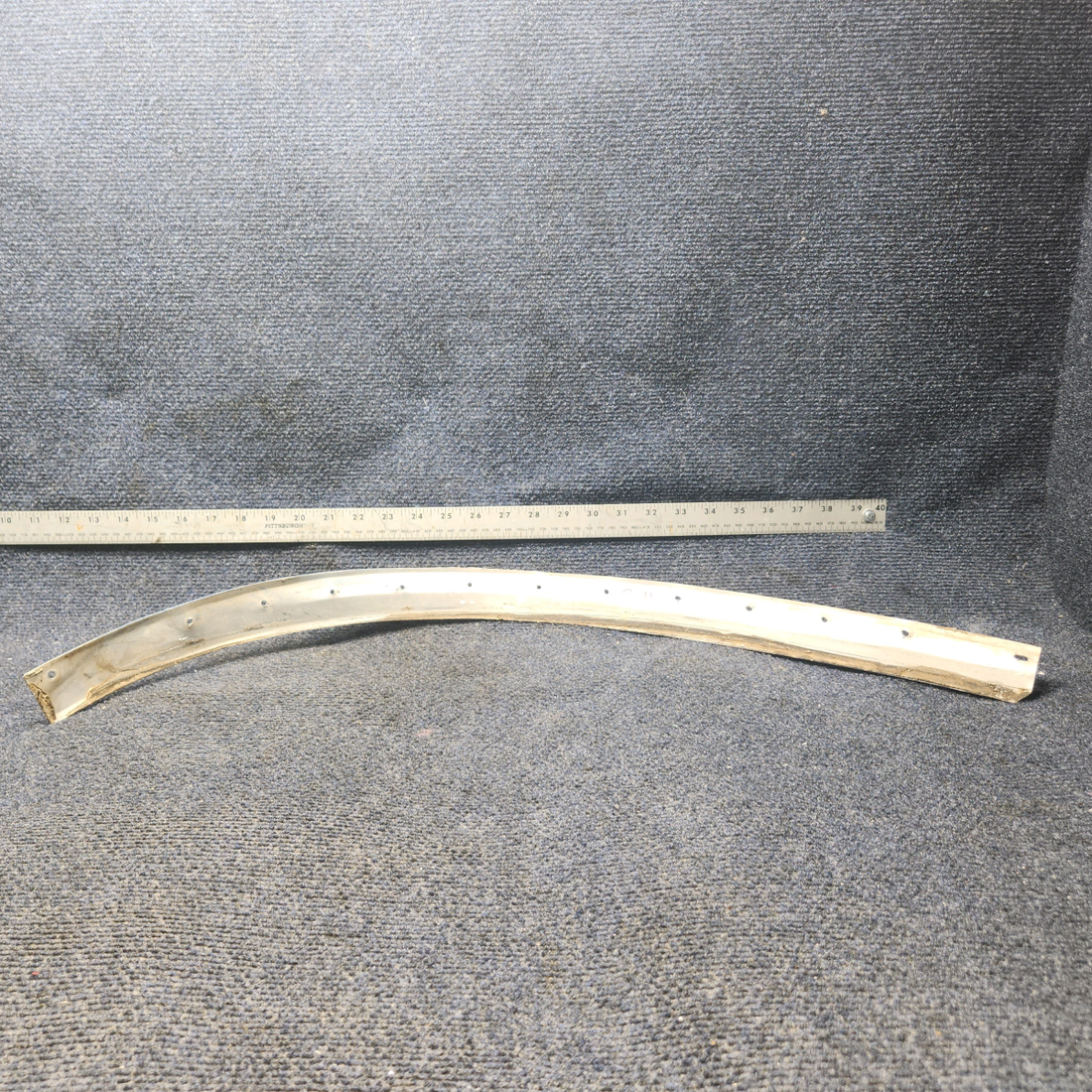 Used aircraft parts for sale, 63070-005 Piper PA28-140 Outside Windshield Collar RH
