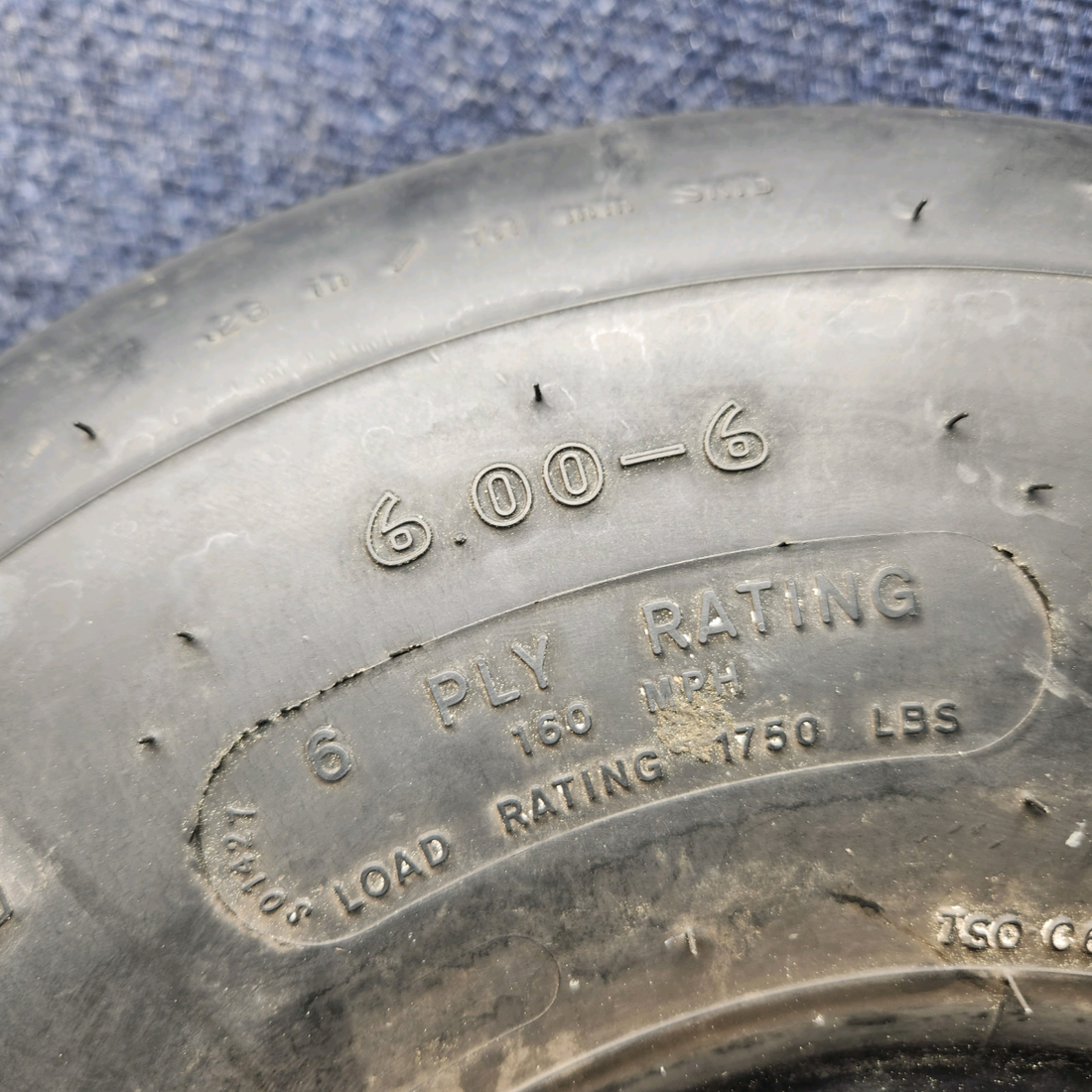 Used aircraft parts for sale, 606C66-8 Goodyear Beechcraft 35-33 Flight Custom III Tire