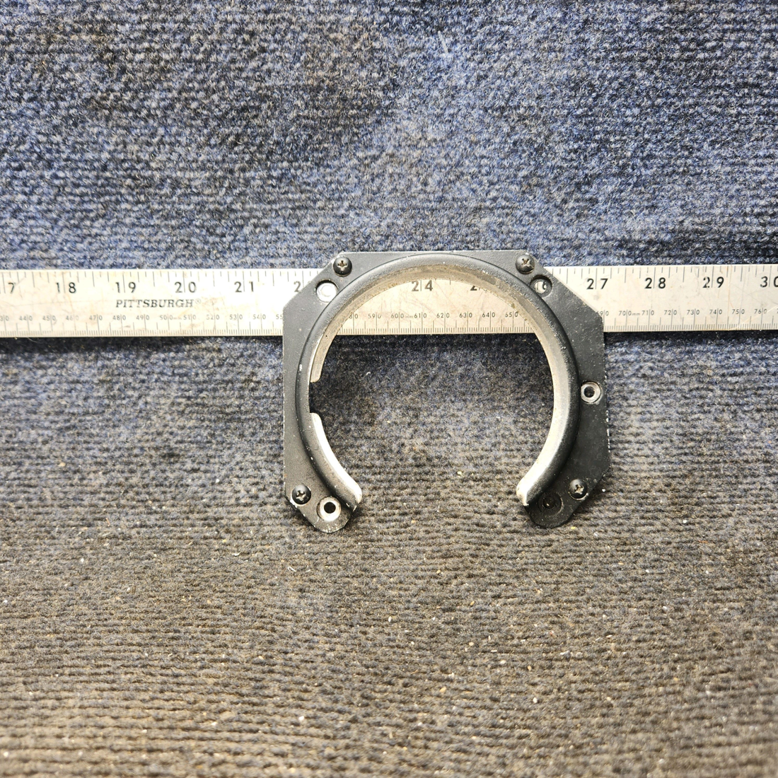 Used aircraft parts for sale, 0423542-6 cessna 150G Landing Light Bracket Assembly