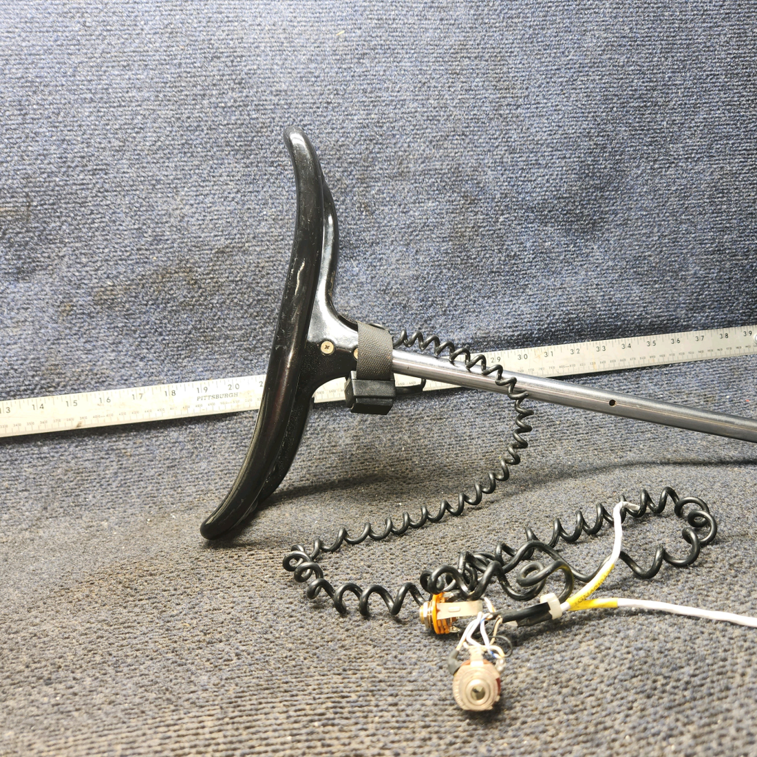 Used aircraft parts for sale, 0513166-3 Cessna 172E Control Wheel (Yoke)