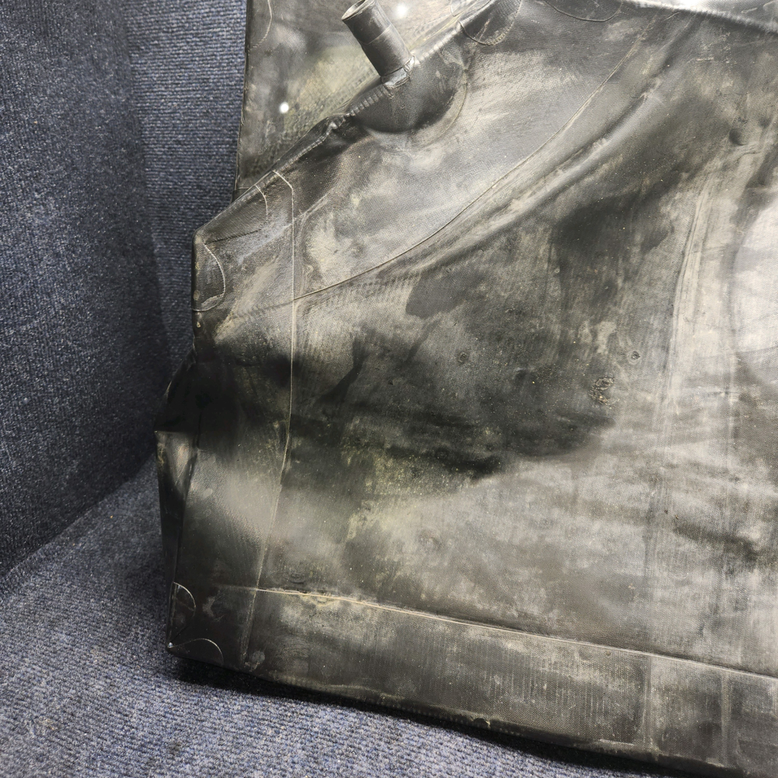 Used aircraft parts for sale, 454-327 PIPER PA-24-250 RH Aux Tank, 15 Gallons. MFG 04/2003