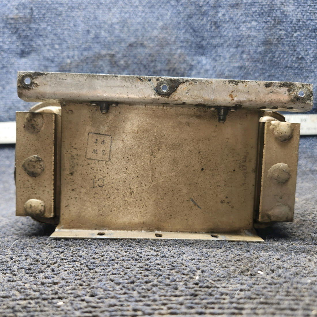 Used aircraft parts for sale, 10599A Stewart Warner cessna 172N Oil Cooler