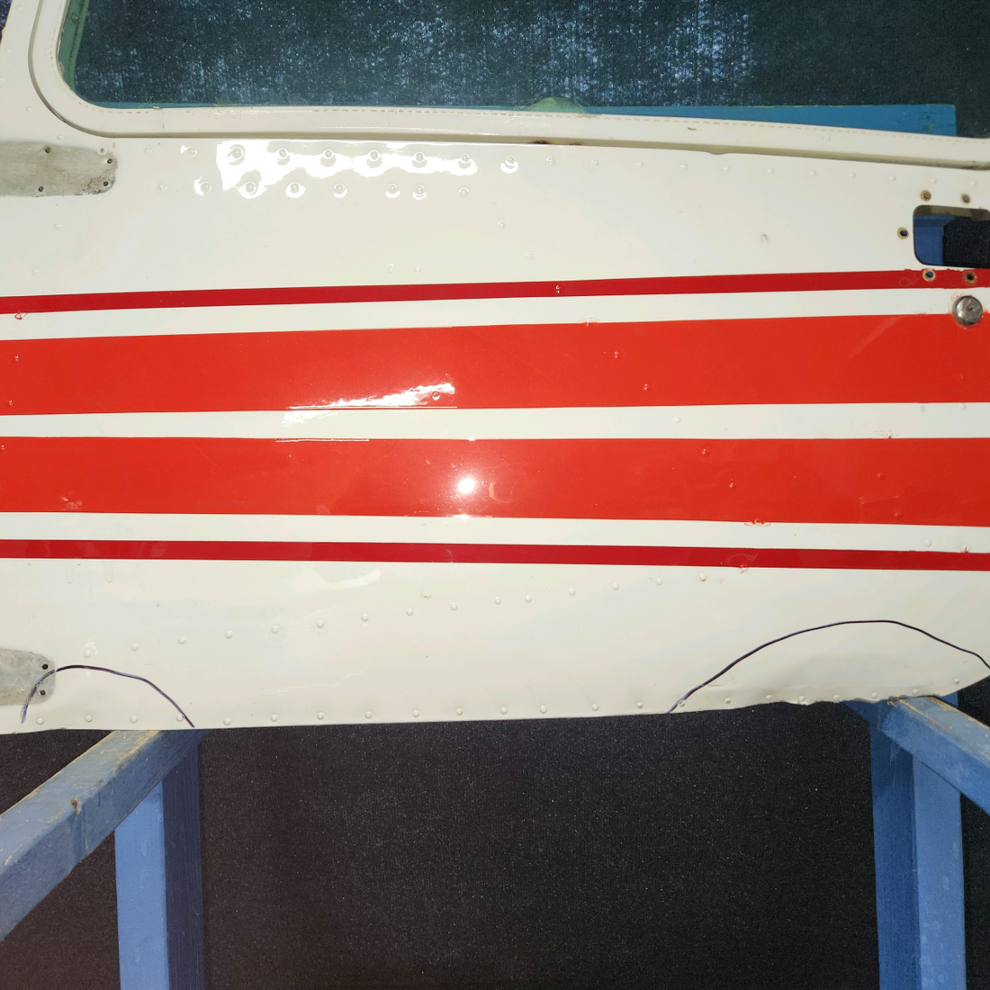 Used aircraft parts for sale, 0413033-1 cessna 150G Cabin Door Assembly – LH