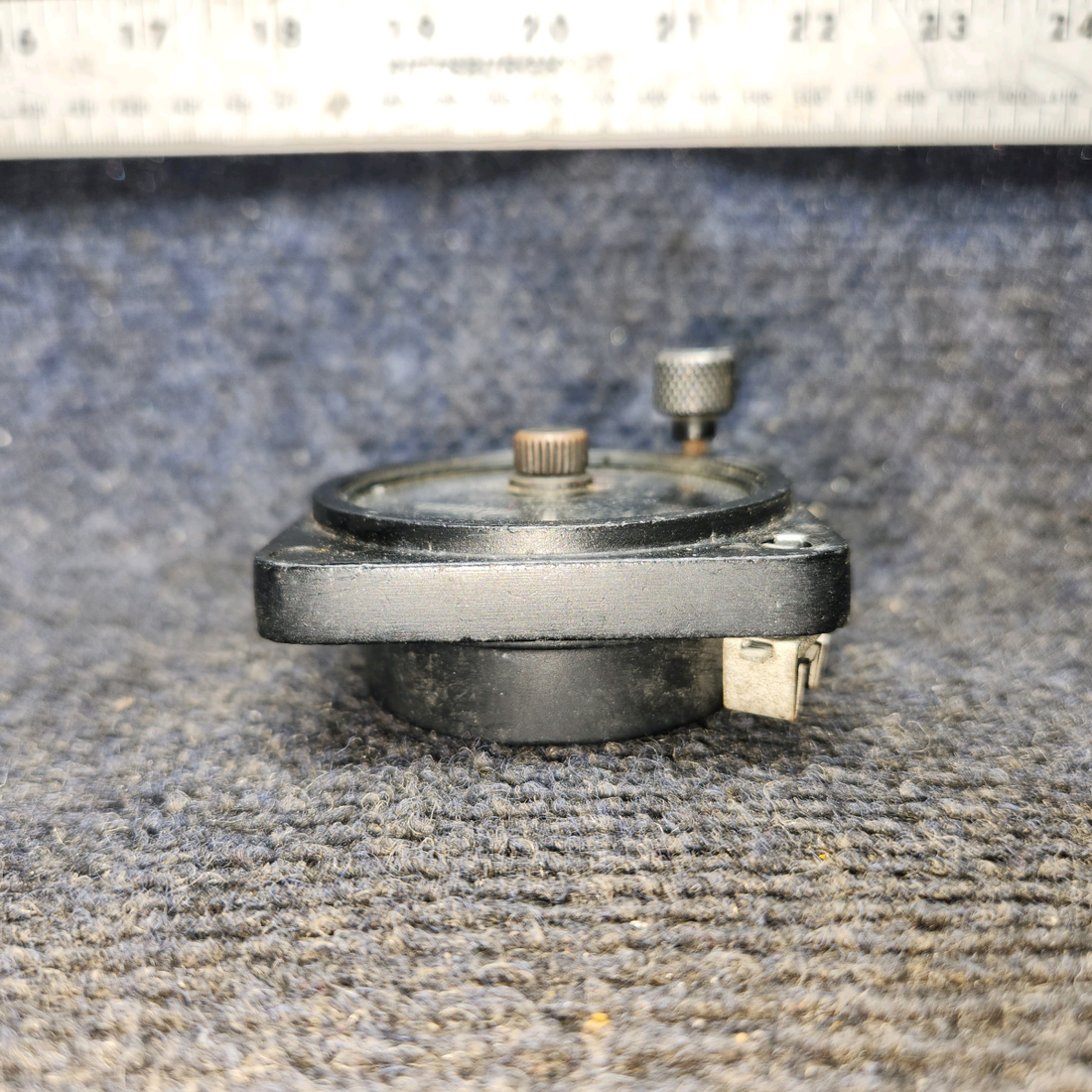 Used aircraft parts for sale, 50-380013-5 Beechcraft 95-B55 8 day Clock