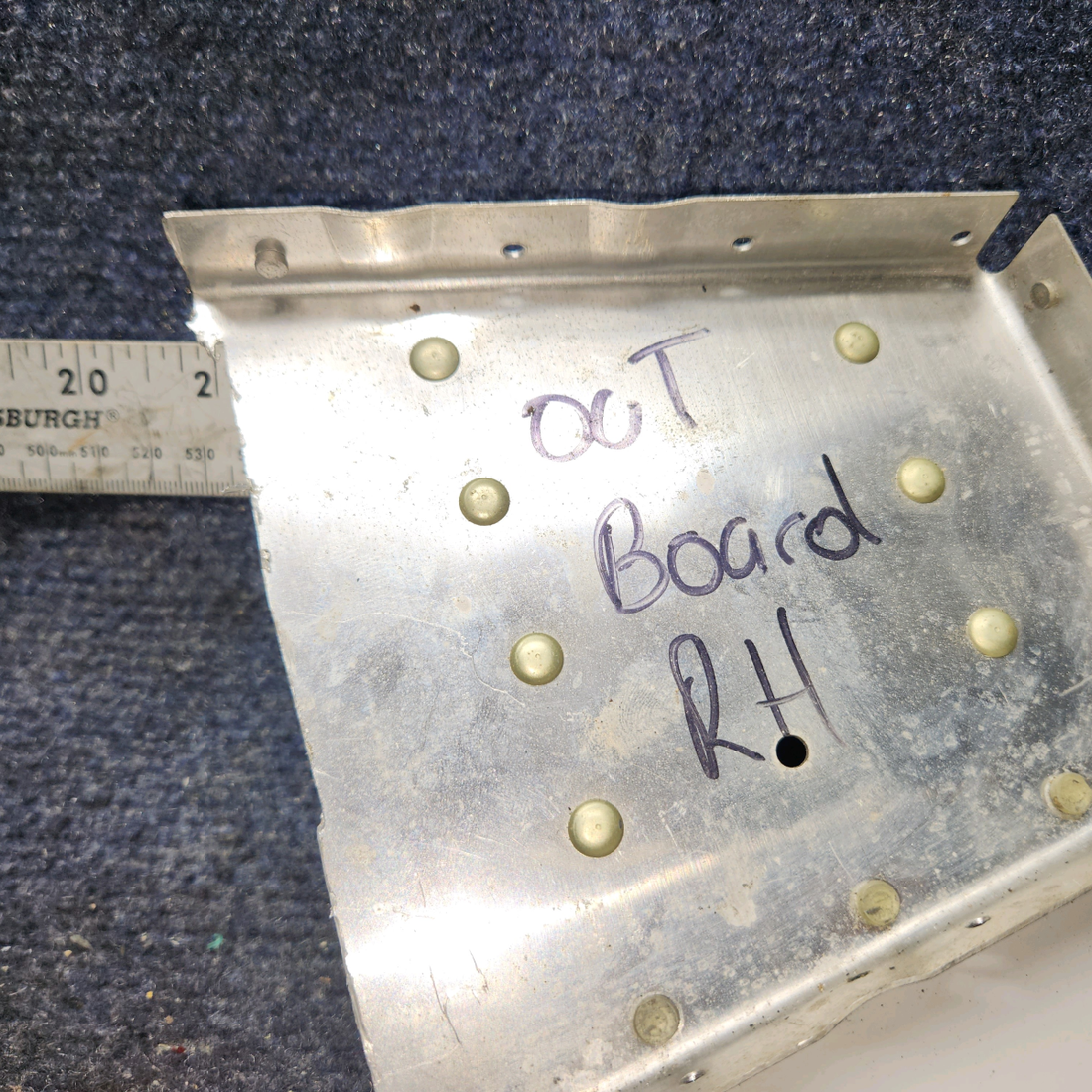 Used aircraft parts for sale, 65898-004 Piper PA28-140 SUPORT ASSY FLAP OUTBOARD AND CENTER PRICE PER EACH