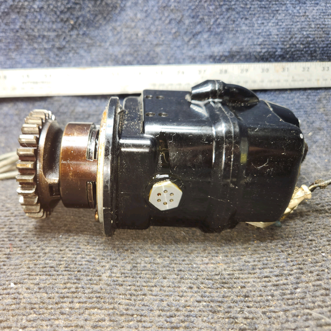 Used aircraft parts for sale, 4301 Champion Aerospace cessna 150G Slick Magneto