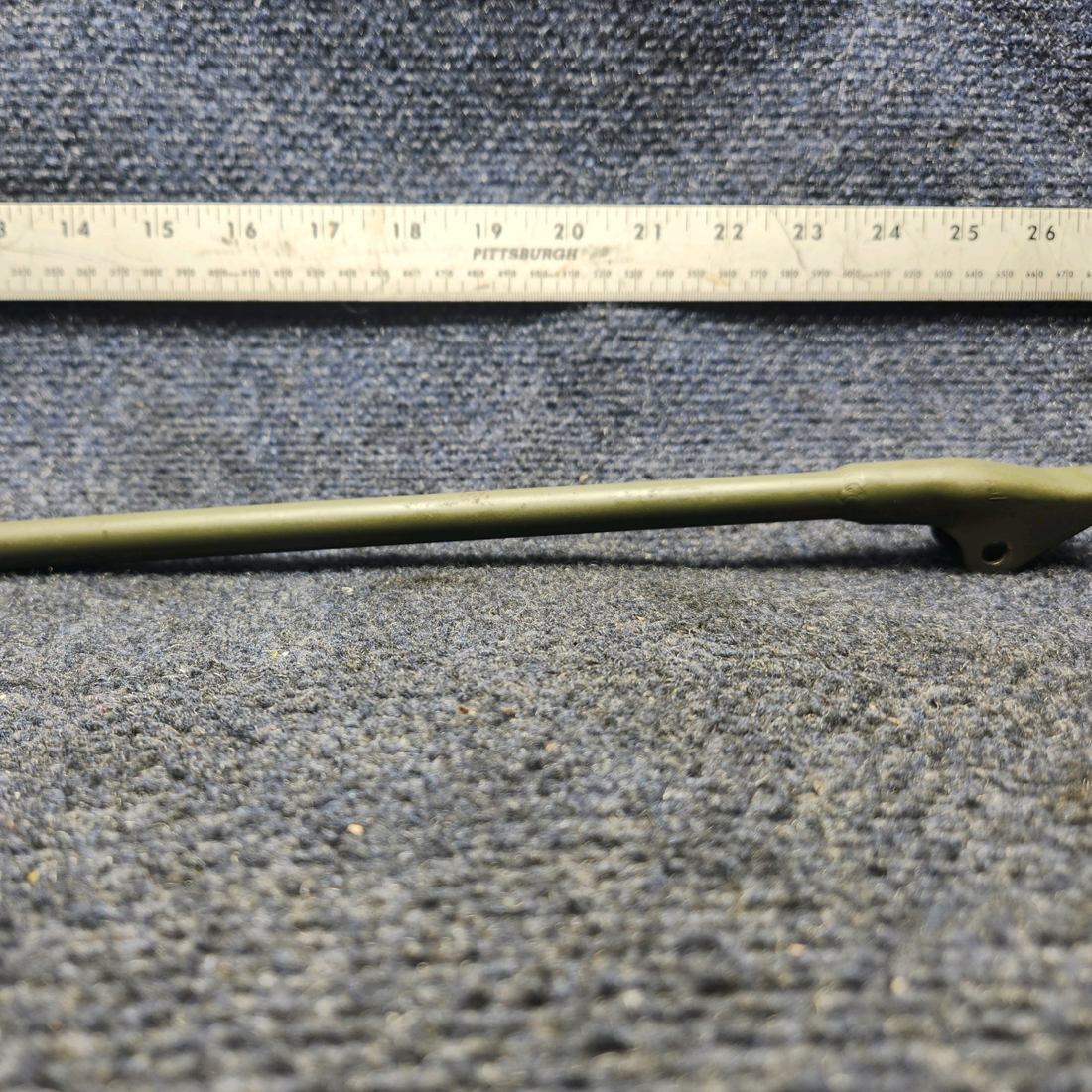 Used aircraft parts for sale, 45-815003-1 Beechcraft F33A LANDING GEAR DOOR ACTUATOR ASSEMBLYRH