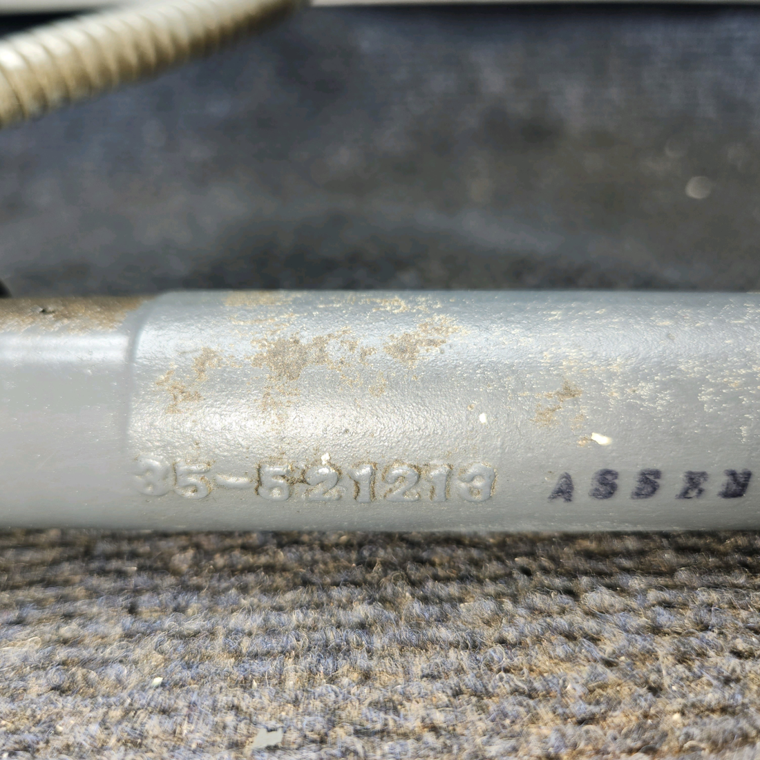 Used aircraft parts for sale, 45-521212-604 Beechcraft 35-33 Flap Actuator with Flex Shaft