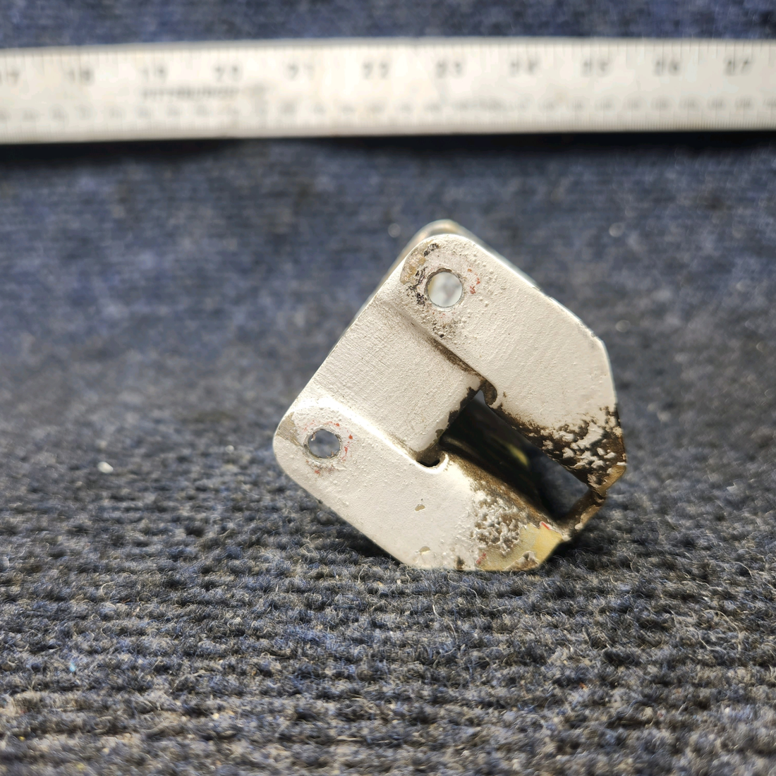 Used aircraft parts for sale, 45-135036 BEECHCRAFT 95-55B Outboard Aileron Hinge Assembly - LH