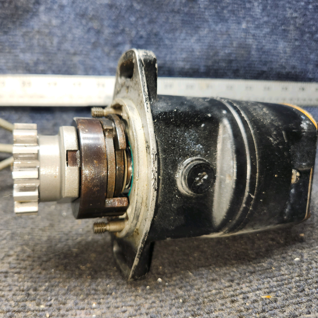 Used aircraft parts for sale, 10-51360-29 Bendix Piper PA-28-140 Magneto