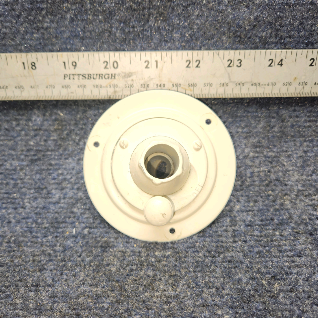 Used aircraft parts for sale, 30957-000 PIPER PA-24-250 Vent Nozzle Assembly (With Knob)