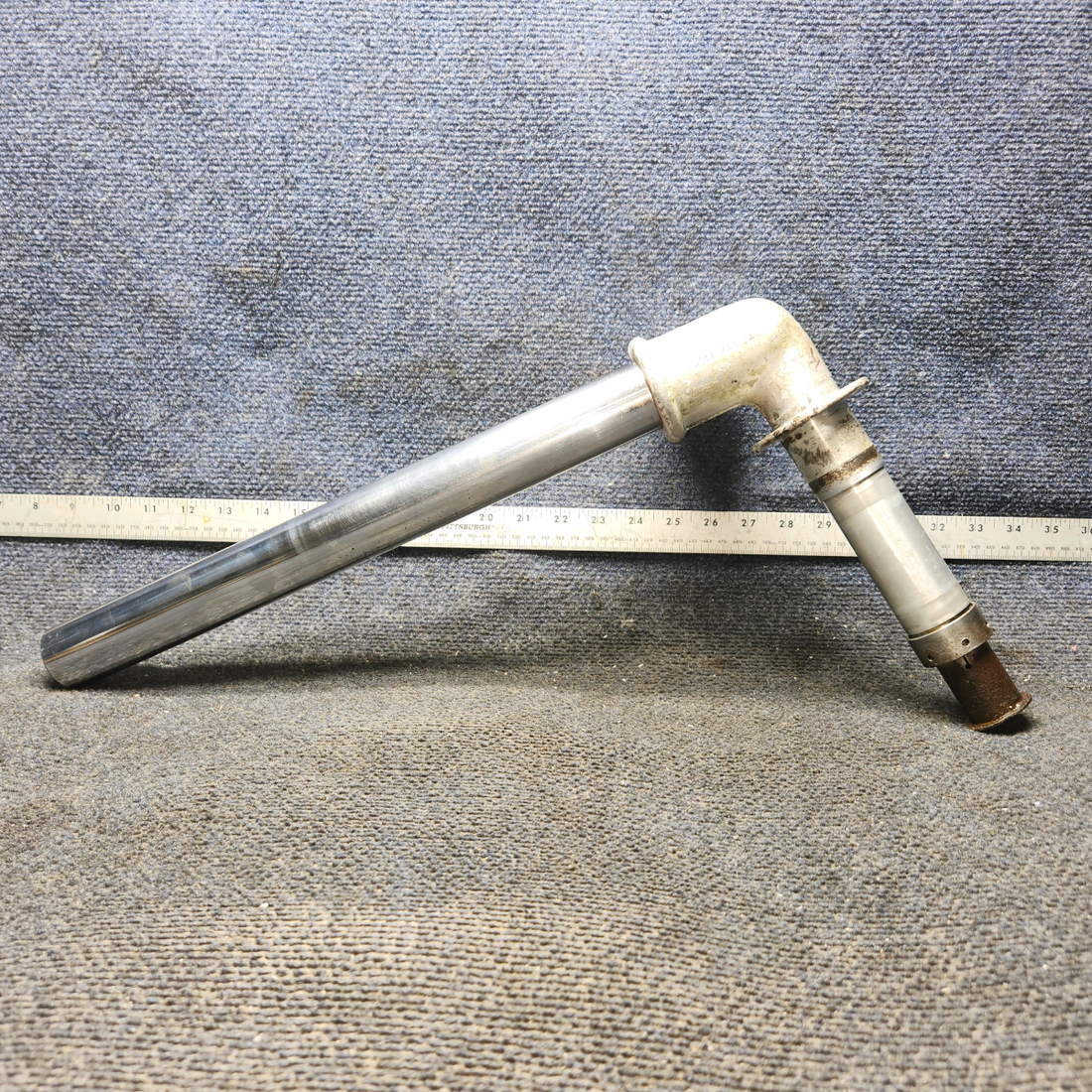 Used aircraft parts for sale, 78738-03 Piper PA-28-140 Stub Axle with Chrome Piston Tube – RH