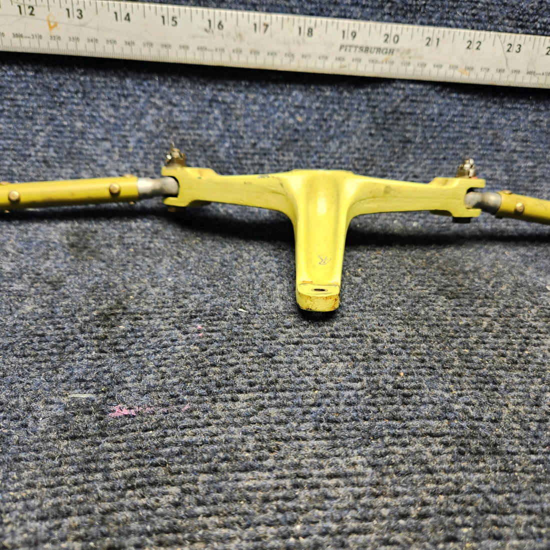 Used aircraft parts for sale, 002-410039-7 Beechcraft F33A RUDDER CONTROL BELLCRANK RH W RODS
