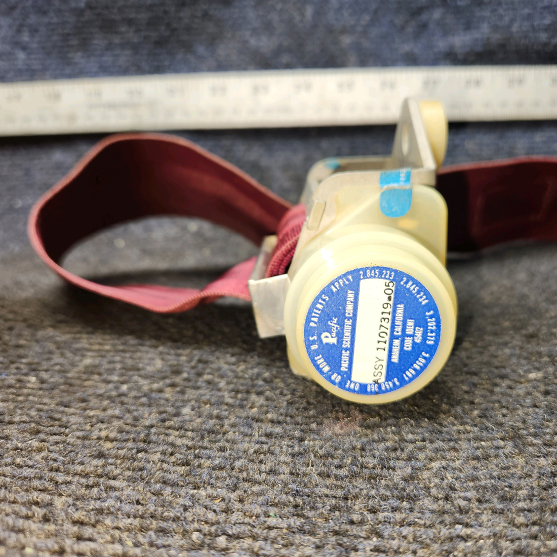 Used aircraft parts for sale, PS50039-4-16 Piper PA32RT-300 Forward Shoulder Belt with Inertia Reel