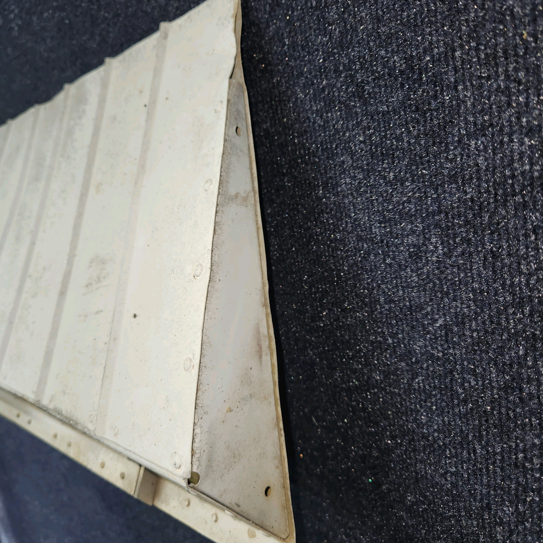 Used aircraft parts for sale, 0523800 Cessna 172F Aileron Assembly - LH