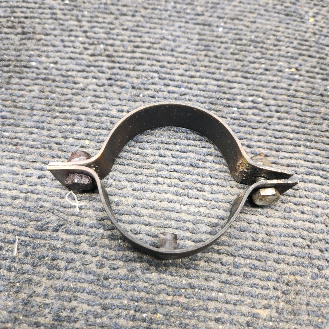 Used aircraft parts for sale, 0450338-9, 0450338-10 cessna 150G Tailpipe Clamp