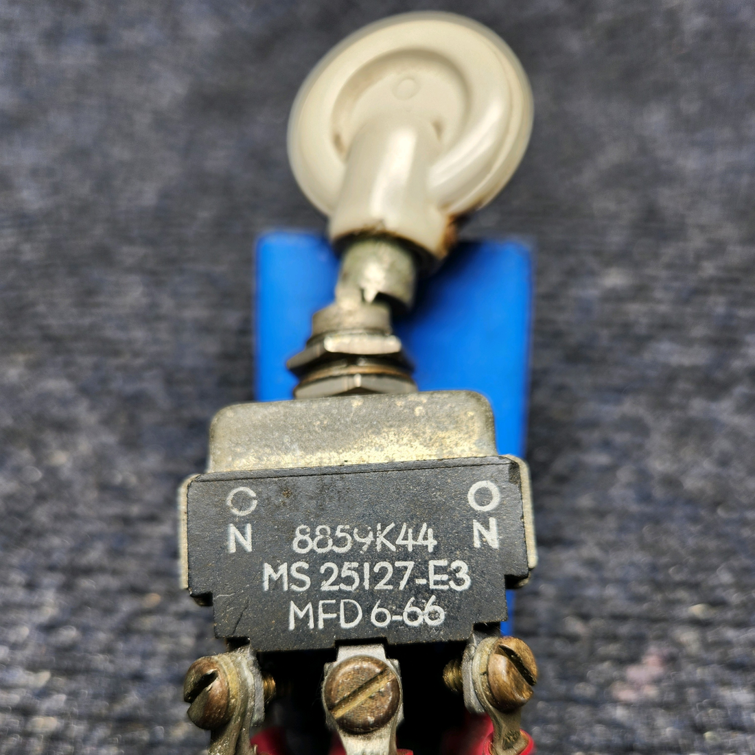 Used aircraft parts for sale, MS25127-E3 Beechcraft A24R Landing Gear Toggle Switch