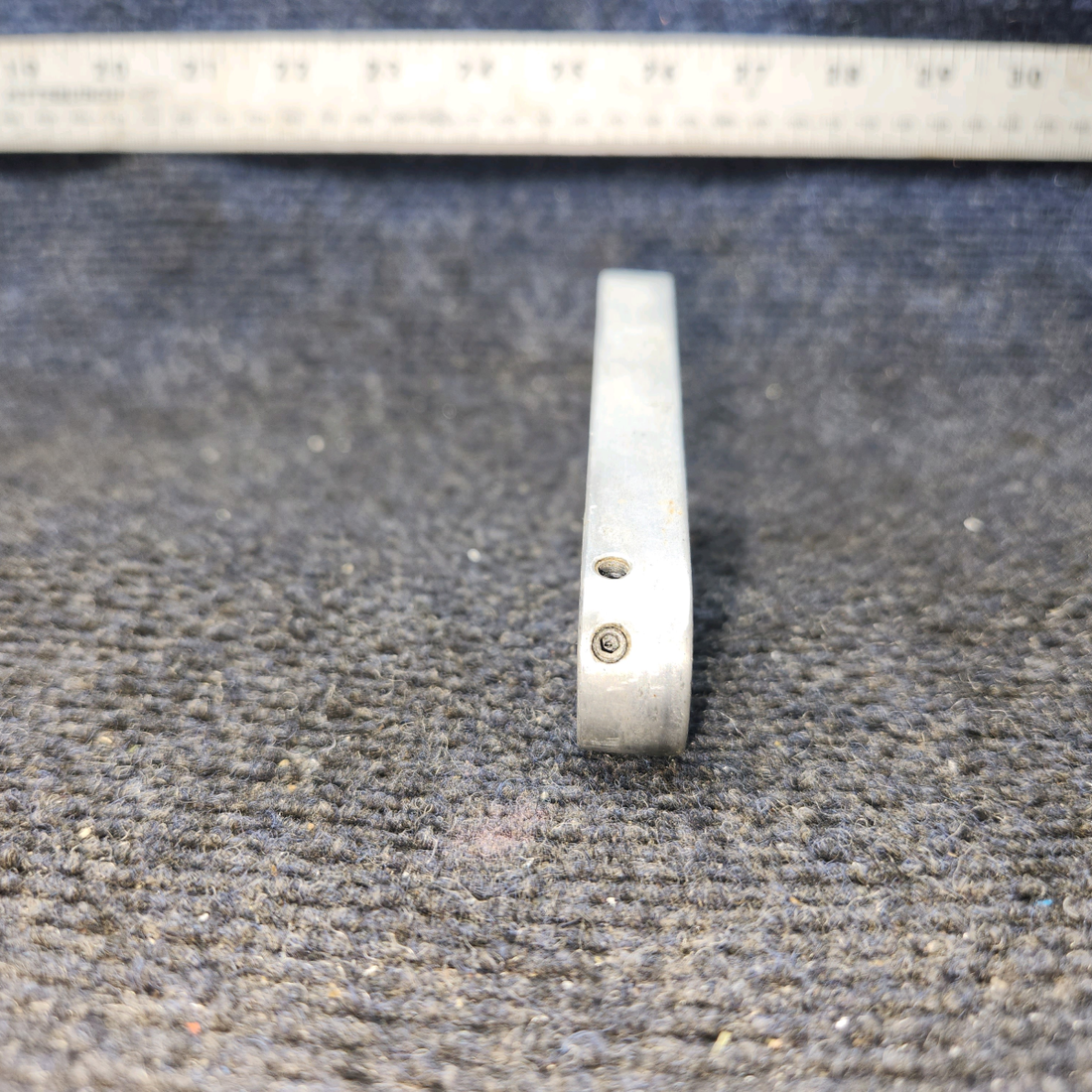 Used aircraft parts for sale, 169-940018-1 Beechcraft C23 SUNDOWNER Control Lock Handle