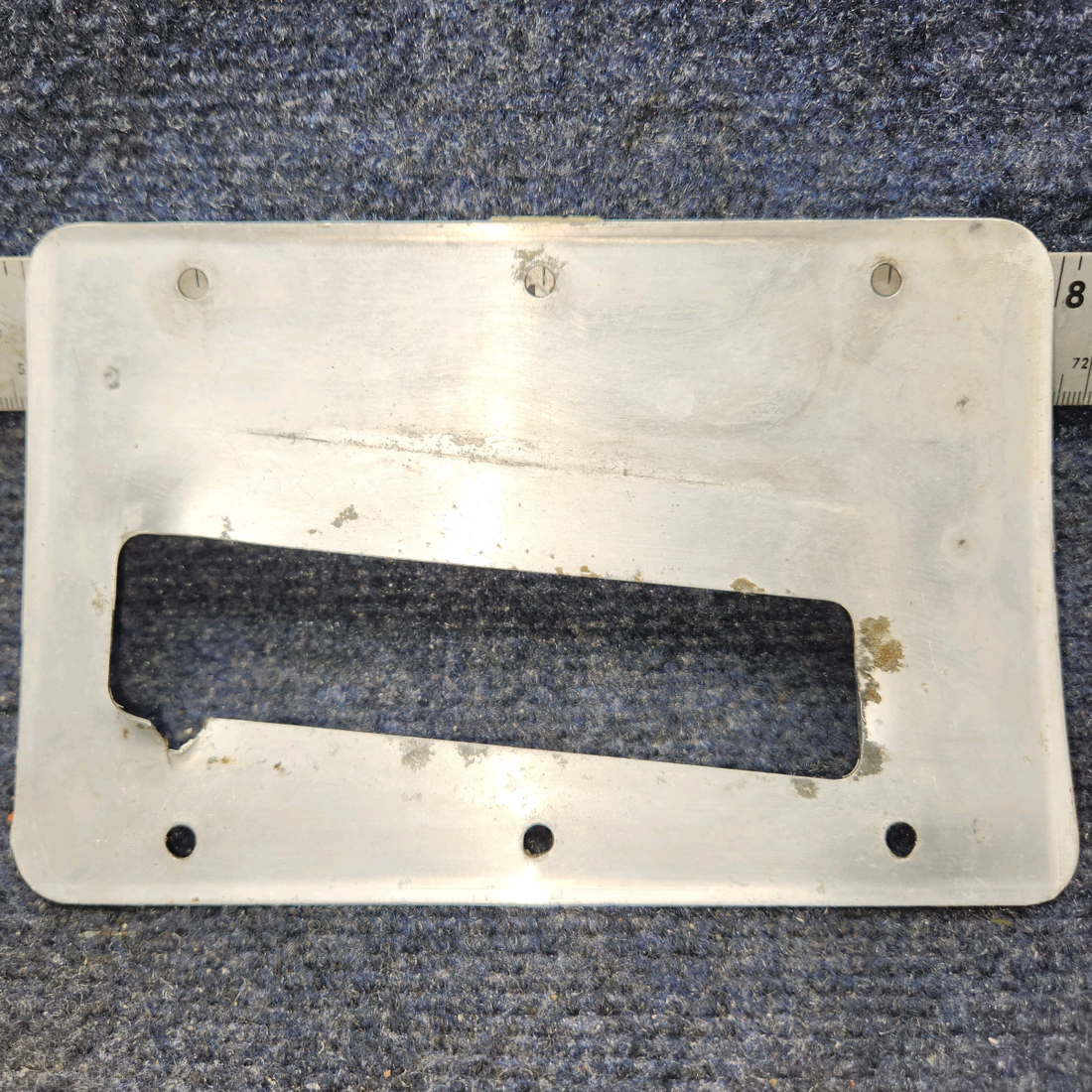 Used aircraft parts for sale, 0441024-1 Cessna C-150J Main Landing Gear Fillet Plate LH