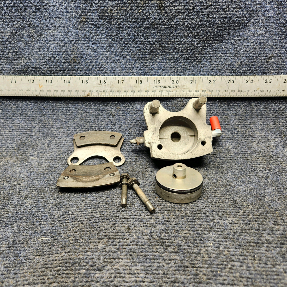 Used aircraft parts for sale, C163030-0107 Cleveland 30-63A CESSNA 172K BRAKE CALIPER ASSEMBLY LH OR RH (CORROSION) SANDBLASTED