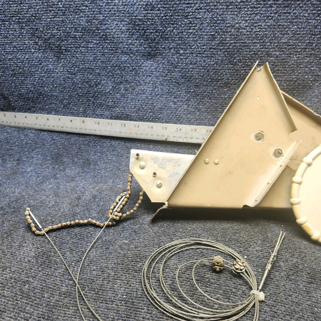 Used aircraft parts for sale, 169-524000-601 Beechcraft A23A Musketeer Custom III STABILATOR TAB CONTROL MECHANISM W/ CABLE