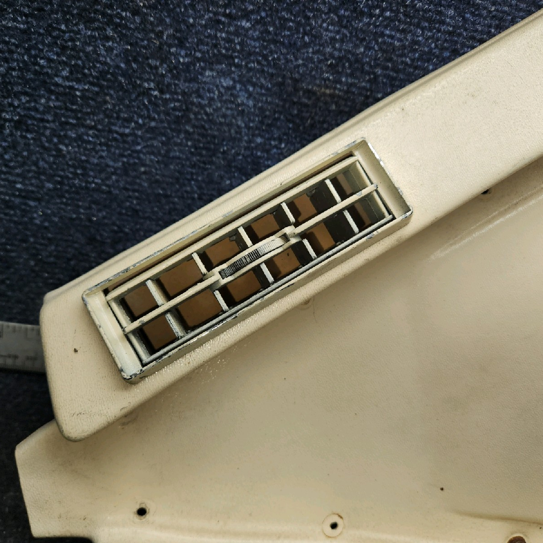 Used aircraft parts for sale, 99500-006 piper PA-28-181 Overhead Console Cover