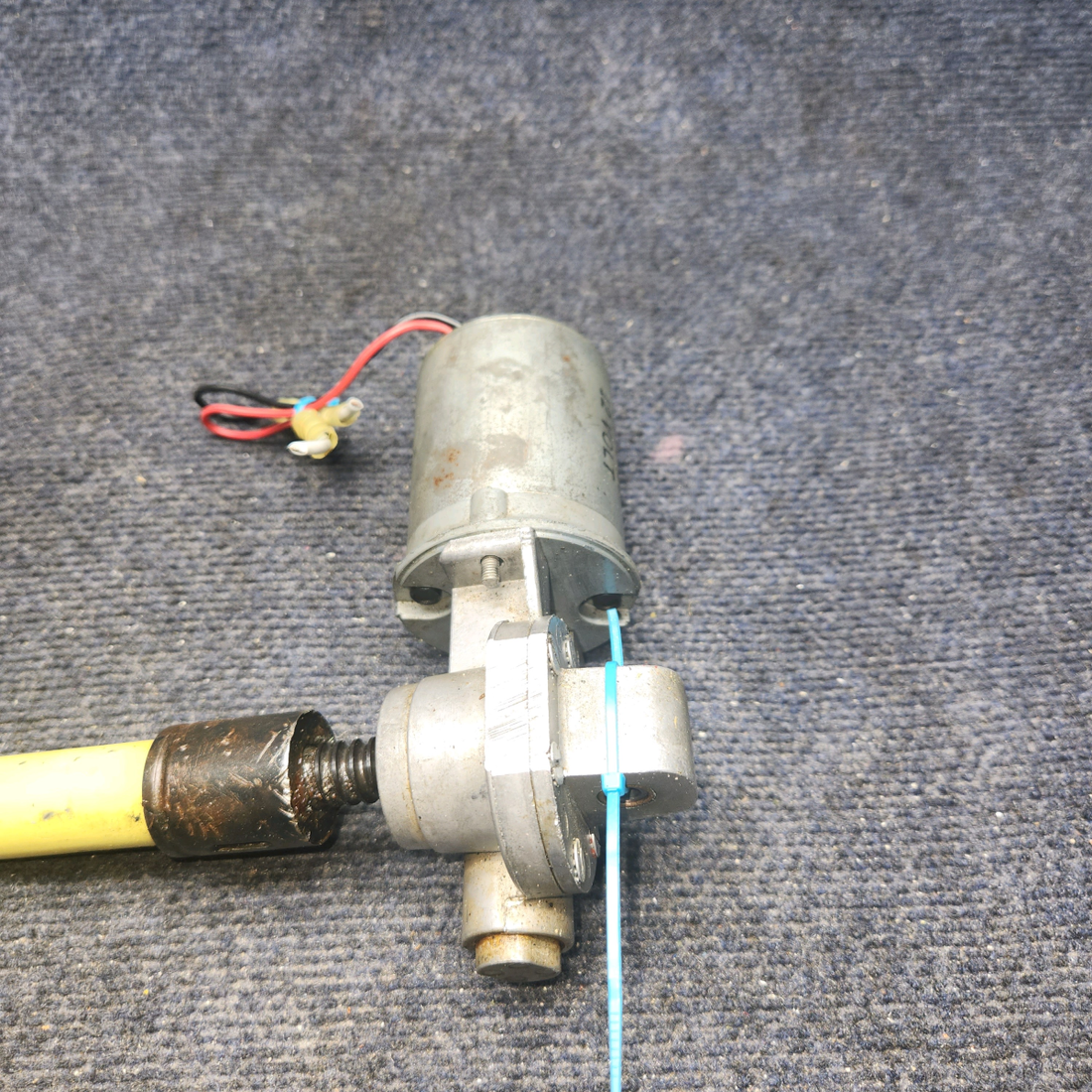 Used aircraft parts for sale, D151-00-1 Beechcraft A24R CAP Flap Actuator Assembly with Motor (12-14V)