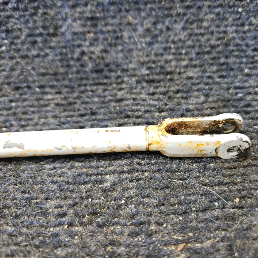 Used aircraft parts for sale, 0432163-3 cessna 150G Elevator Trim Actuator Tube Assembly